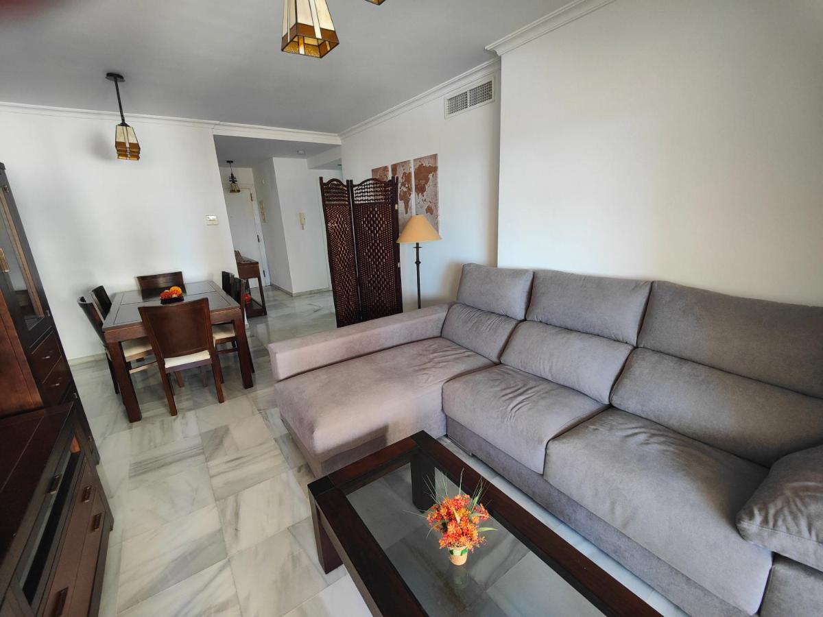 פואנגירולה Gran Apartamento Cerca De La Playa Con Piscina En El Centro מראה חיצוני תמונה