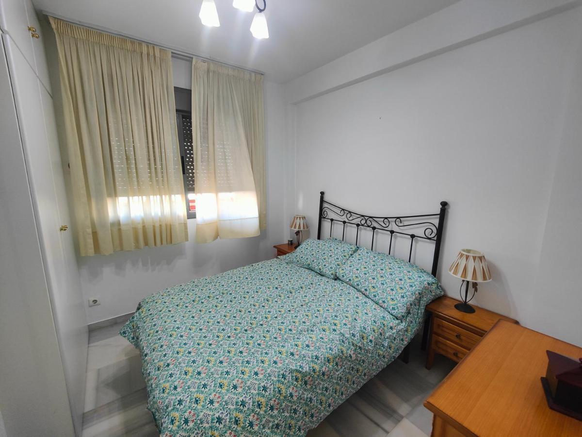 פואנגירולה Gran Apartamento Cerca De La Playa Con Piscina En El Centro מראה חיצוני תמונה