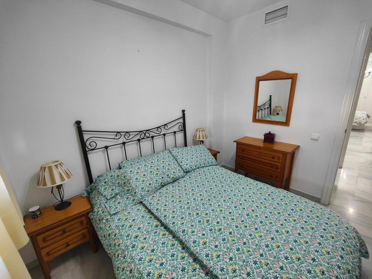 פואנגירולה Gran Apartamento Cerca De La Playa Con Piscina En El Centro מראה חיצוני תמונה